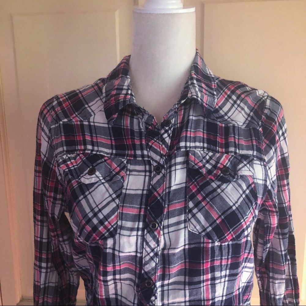 | H&M | Plaid Shirt - Picture 6 of 7